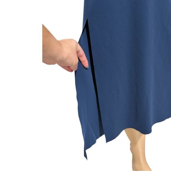 Akris Punto Navy Midi Skirt Size 6 – Stretchy Fabric with Side Slits - Picture 5 of 14